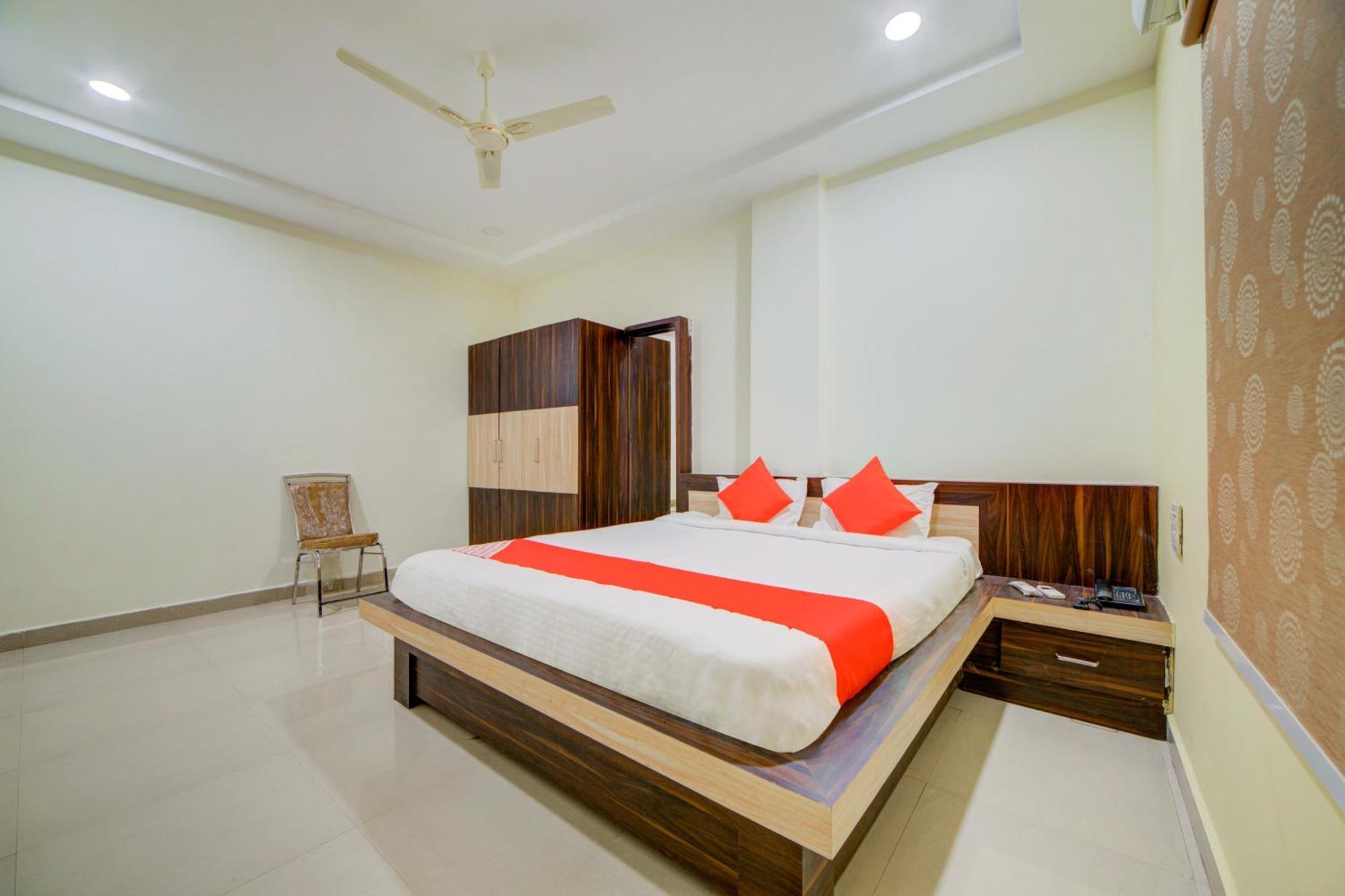 Hotel O Ksl Guest House Karimnagar Exterior foto